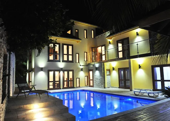 Villa One Luxe Jamaica With Private Pool, Modern Interior And Secluded *