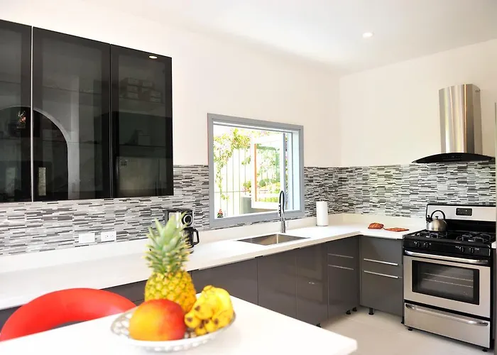 One Luxe Jamaica With Private Pool, Modern Interior And Secluded